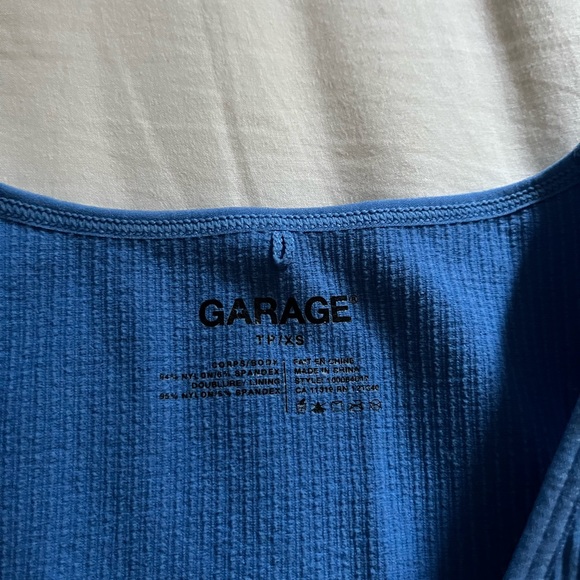 Garage seamless crop tank top - Picture 3 of 3